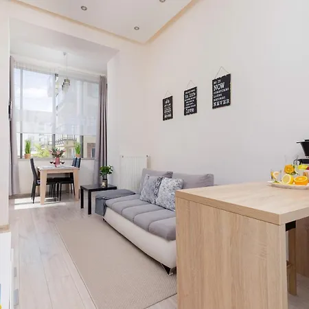 The Opera Grzegorzki Arianska 4 By Renters Apartament