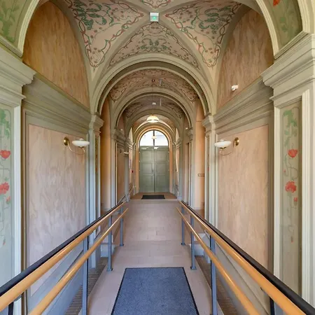 The Opera Grzegorzki Arianska 4 By Renters Daire *